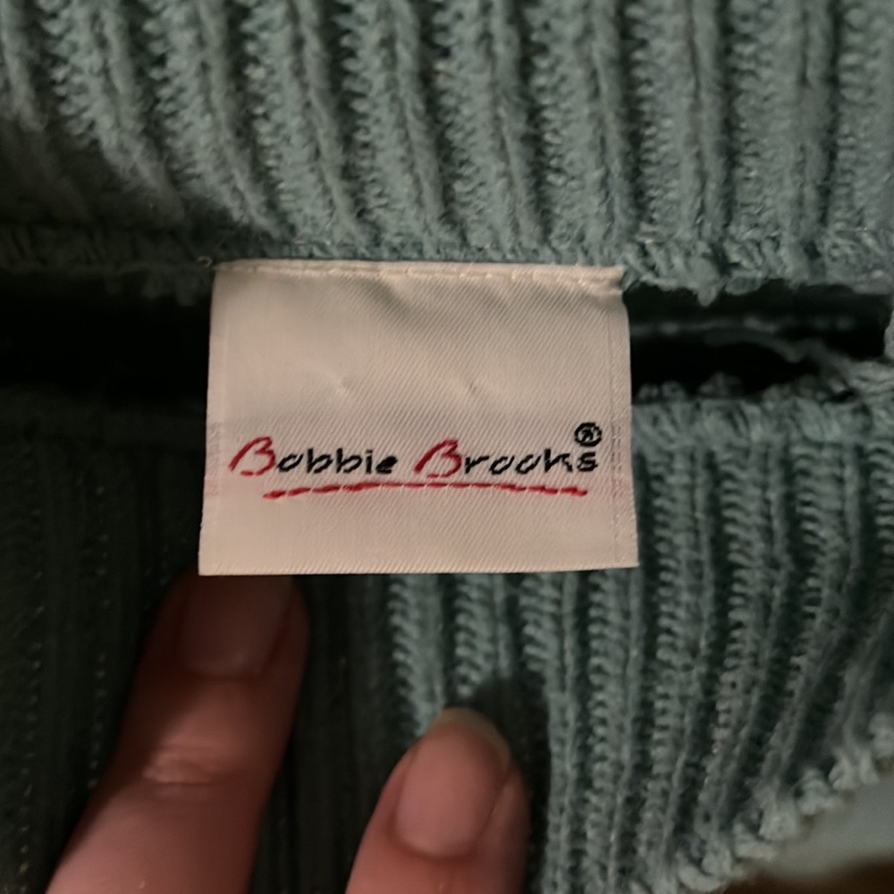 2 for $8 sale**Bobbie Brooks Vintage Sweater - Picture 2 of 6